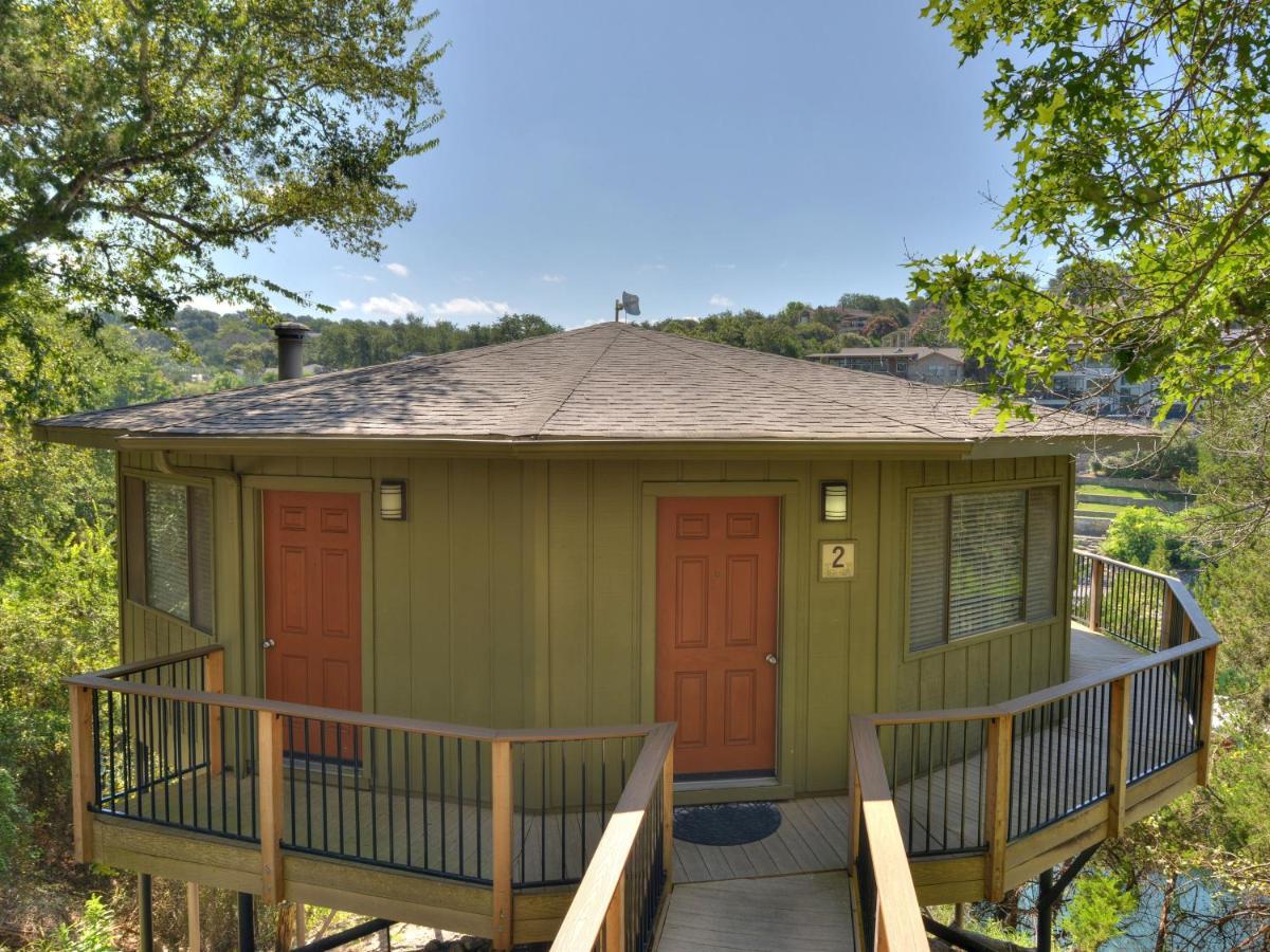 Lake Travis Bungalow Casita Golden Rod #2 เลคเวย์ ภายนอก รูปภาพ