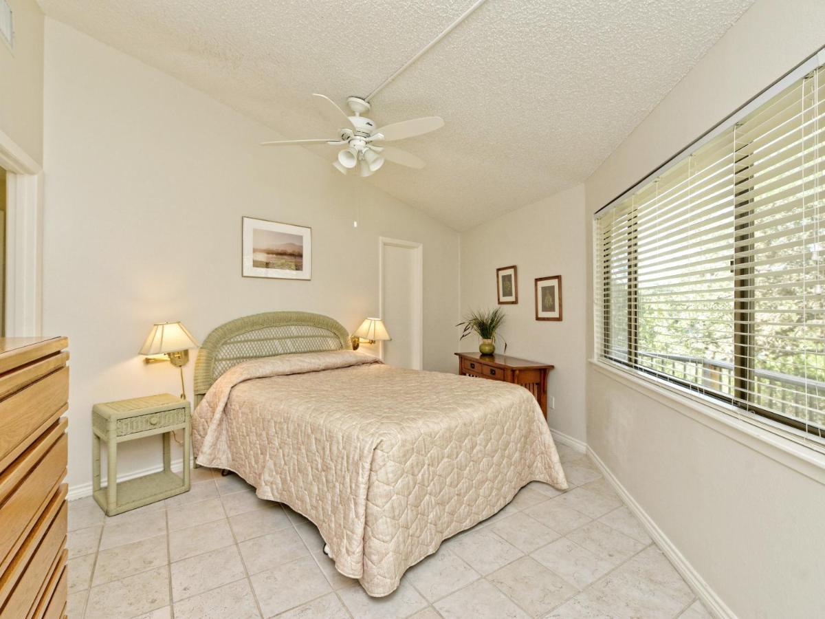 Lake Travis Bungalow Casita Golden Rod #2 เลคเวย์ ภายนอก รูปภาพ